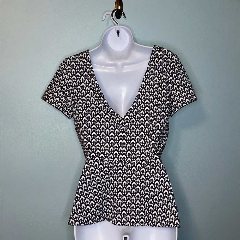Ann Taylor Blue and Cream Print Peplum Blouse, XS - Picture 2 of 4